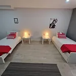 Casa Pirosa 3* אבאירו