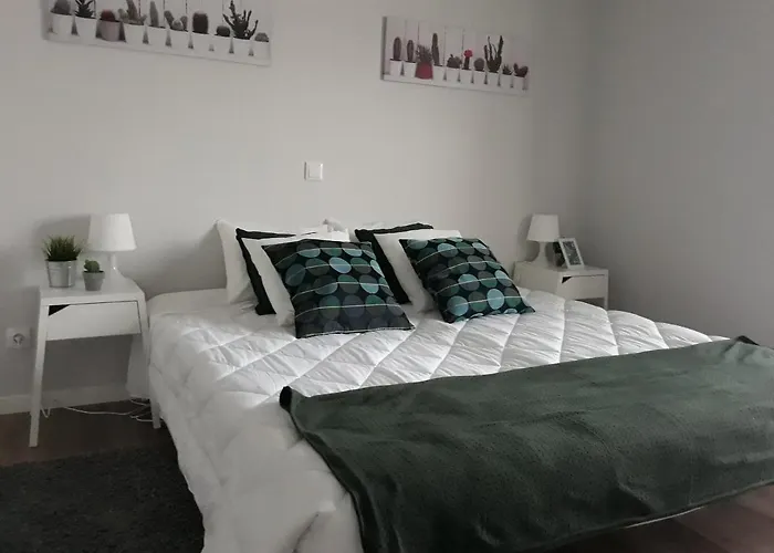 Konukevi Casa Pirosa 3*