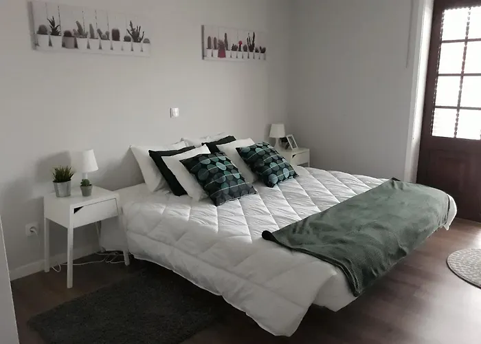 בית הארחה Casa Pirosa