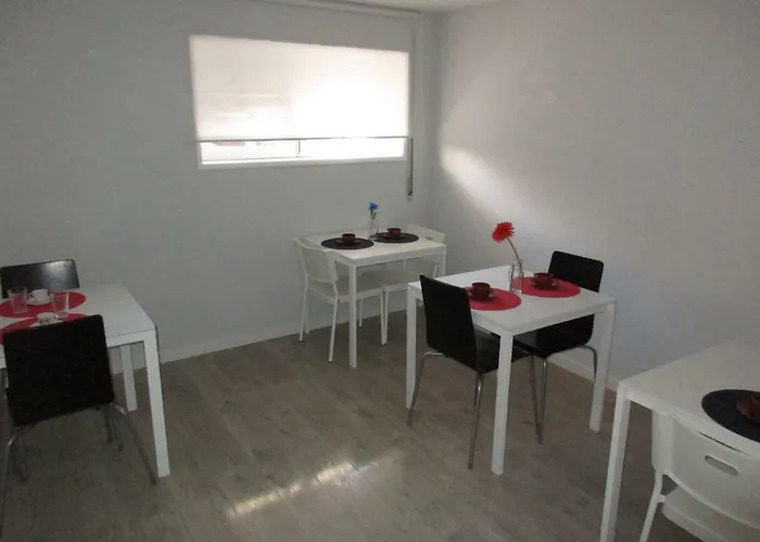 Konukevi Casa Pirosa Aveiro