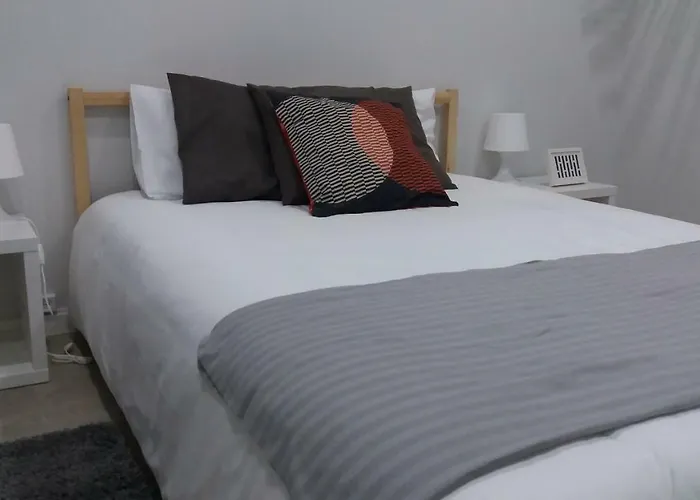 בית הארחה Casa Pirosa